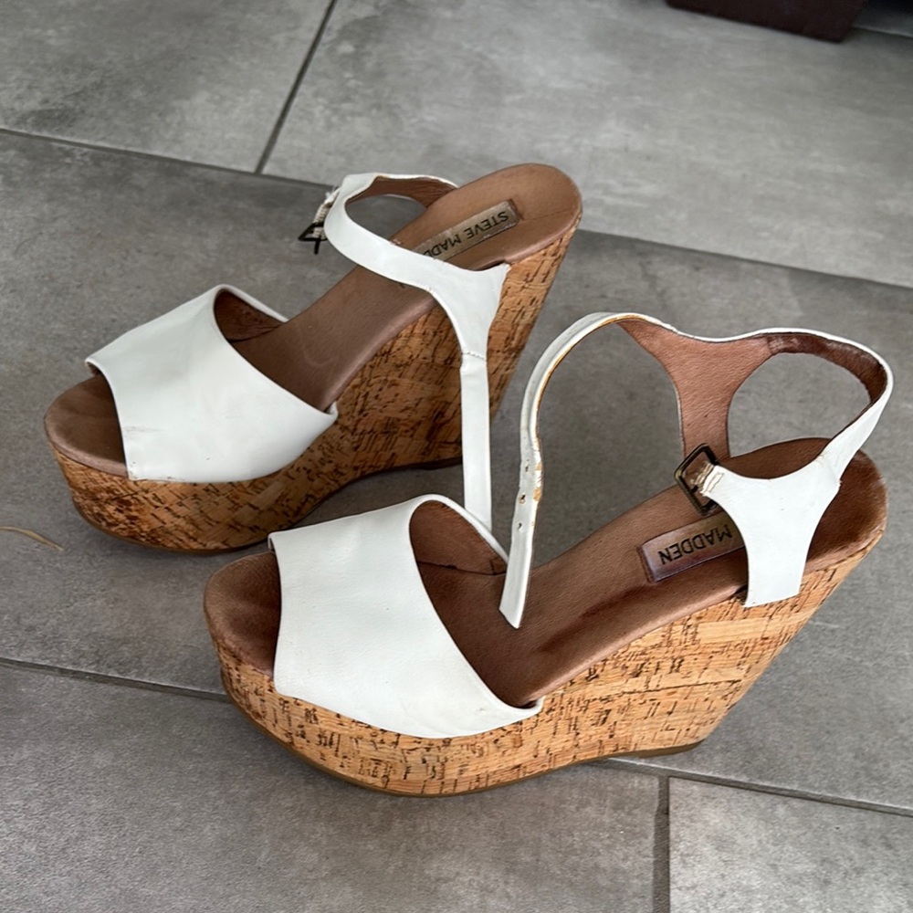 Steve Madden White and Brown Wedge Sandals